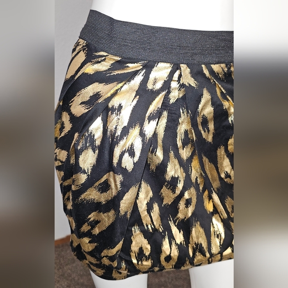 Forever 21 Black Gold Skirt XS - Picture 3 of 5